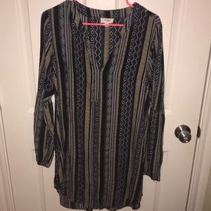 Super cute tunic like dress!